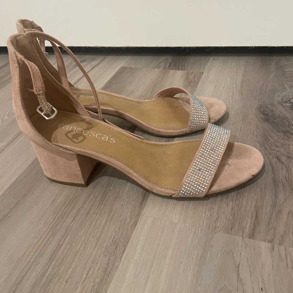 Nude Heels with Sequin Details - Picture 5 of 6
